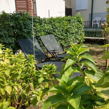 Holiday House Palma Dobrinj Exterior photo