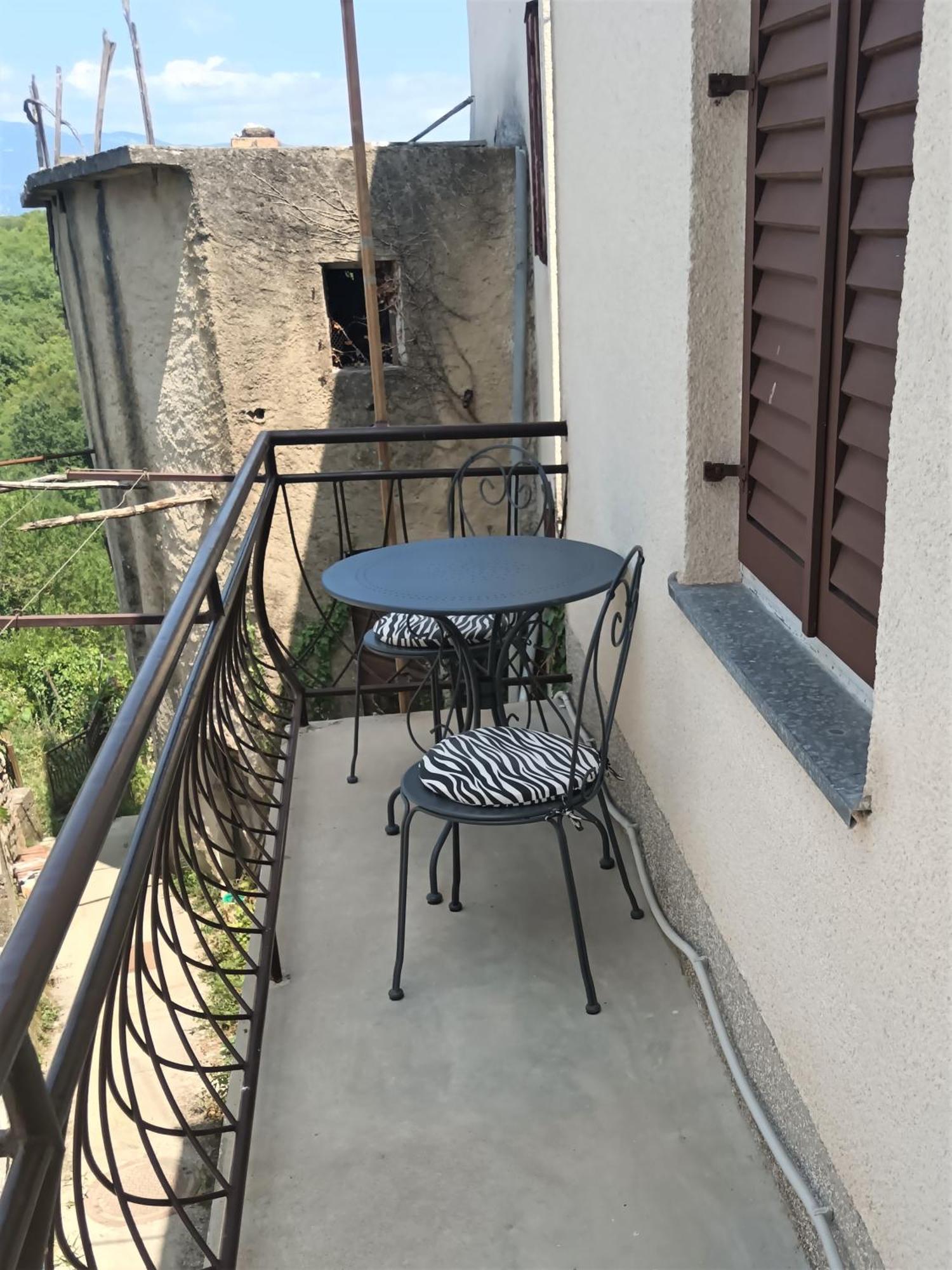 Holiday House Palma Dobrinj Exterior photo