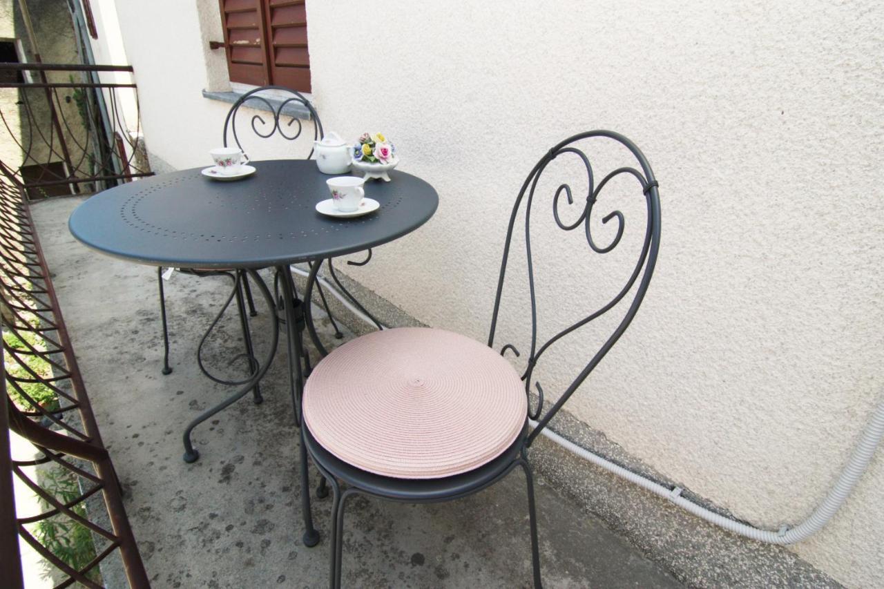 Holiday House Palma Dobrinj Exterior photo